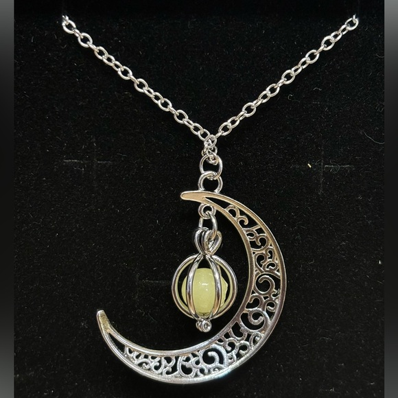 Twinkling Tree Moonstone Necklace on 19” Chain #4203 - Picture 3 of 5